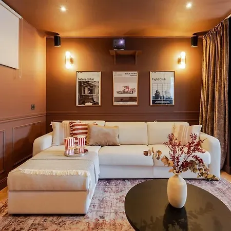 Tour Vinea - Jacuzzi Prive & Cinema Immersif 4k * Villenave-dʼOrnon
