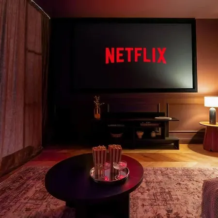 Tour Vinea - Jacuzzi Prive & Cinema Immersif 4k * Villenave-dʼOrnon